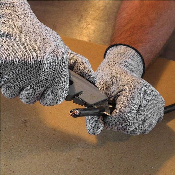 Karomouj Cut Resistant Gloves – Anti-Cut Protective Hand Gloves - Itsmygadgets